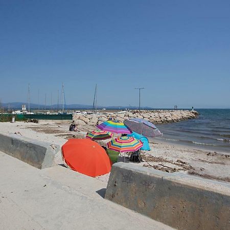 Duplex 4 Personnes A 200M De La Mer Lägenhet Hyères Exteriör bild
