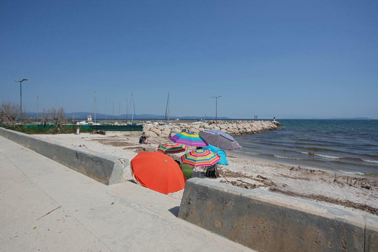 Duplex 4 Personnes A 200M De La Mer Lägenhet Hyères Exteriör bild