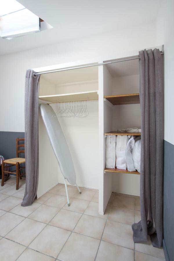 Duplex 4 Personnes A 200M De La Mer Lägenhet Hyères Exteriör bild